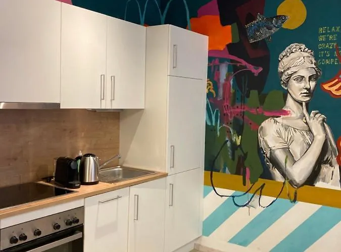 Carillon By Bestchoice - Old - Self Check-in With Parking Option * Γκρατς