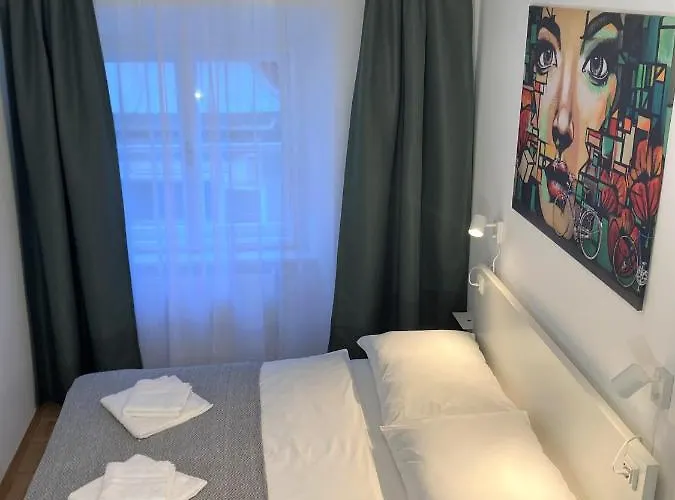 Carillon By Bestchoice - Old - Self Check-in With Parking Option * Γκρατς