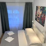 Carillon By Bestchoice - Old - Self Check-in With Parking Option * グラーツ