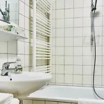Carillon By Bestchoice - Old - Self Check-in With Parking Option Graz