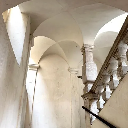 Carillon By Bestchoice - Old - Self Check-in With Parking Option