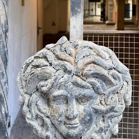 Carillon By Bestchoice - Old - Self Check-in With Parking Option Lejlighed Graz