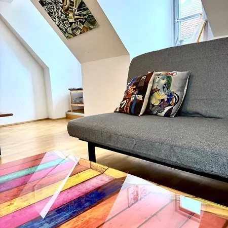 Apartman Carillon By Bestchoice - Old - Self Check-in With Parking Option