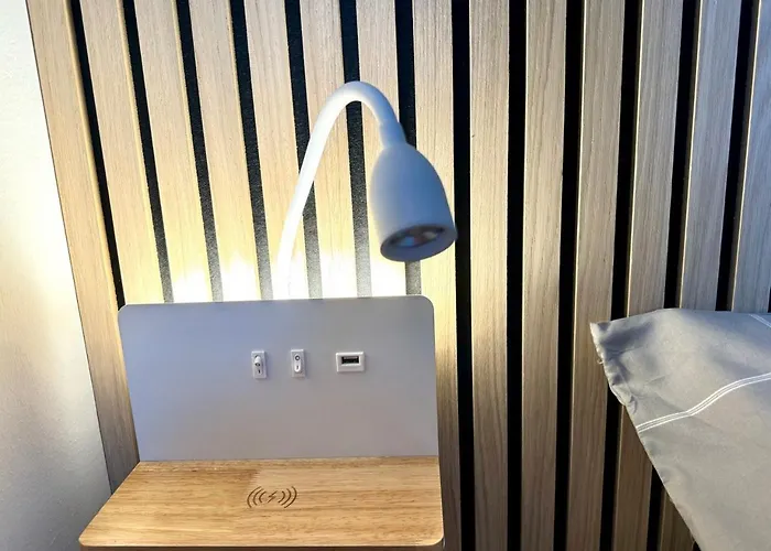 Carillon By Bestchoice - Old - Self Check-in With Parking Option Lägenhet